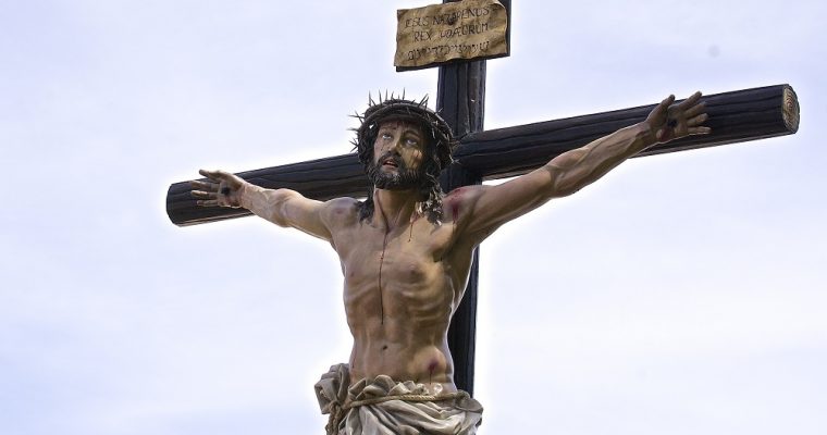 Warum ist Jesus am Kreuz ein so wichtiges Symbol für die Katholiken?