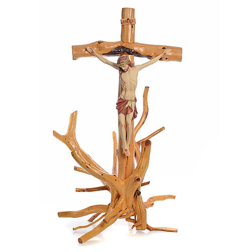 Kruzifix Medjugorje Tannenholz auf Wurzel