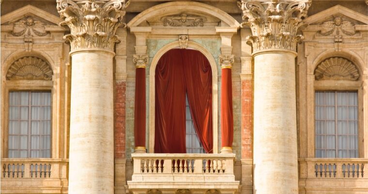 Was passiert, wenn ein Papst stirbt: alle Etappen vom Tod bis zur Wahl eines Nachfolger