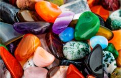 Natursteine: Liste nach Namen und Bedeutung Natursteine