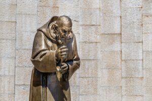 Gebetsgruppen von Pater Pio: Eine starke Verehrung des Heiligen in England